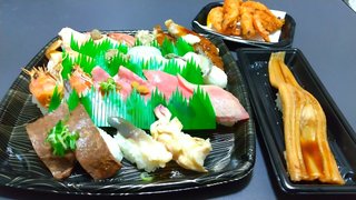 20210211_スシローの300円均一セット《スシロー》【食べる動画】.jpg