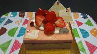 DyJH88BU8AAp9ZW.jpg